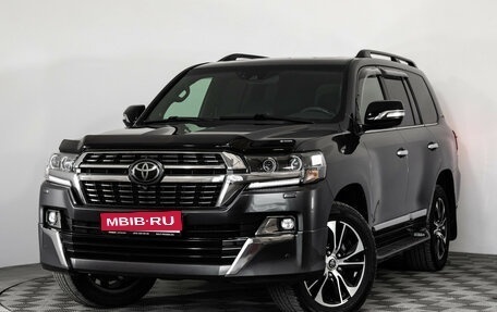 Toyota Land Cruiser 200, 2020 год, 10 800 000 рублей, 1 фотография