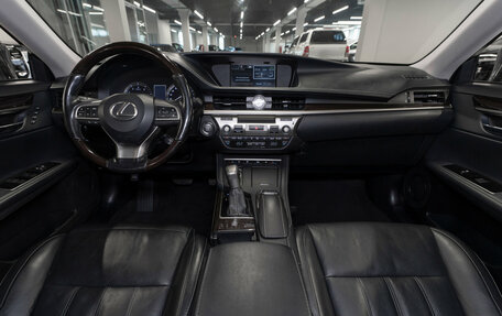 Lexus ES VII, 2016 год, 2 580 000 рублей, 8 фотография