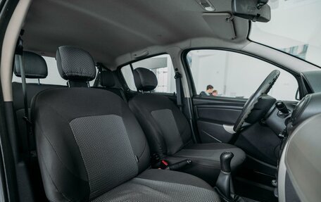 Renault Sandero I, 2011 год, 450 000 рублей, 17 фотография