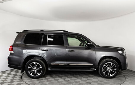 Toyota Land Cruiser 200, 2020 год, 10 800 000 рублей, 5 фотография