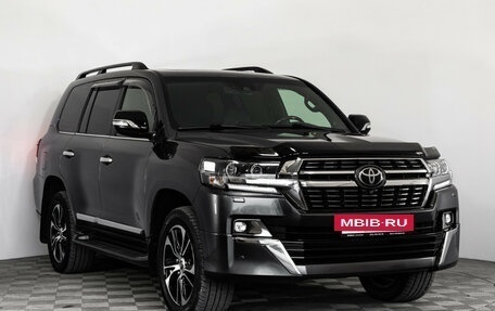 Toyota Land Cruiser 200, 2020 год, 10 800 000 рублей, 4 фотография