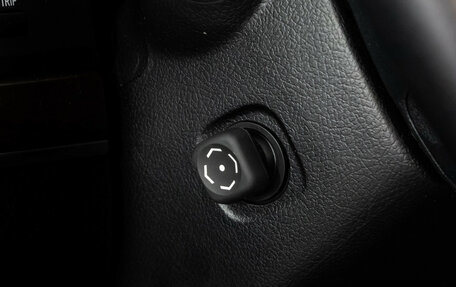 Toyota Land Cruiser 200, 2020 год, 10 800 000 рублей, 25 фотография