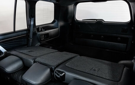 Toyota Land Cruiser 200, 2020 год, 10 800 000 рублей, 31 фотография
