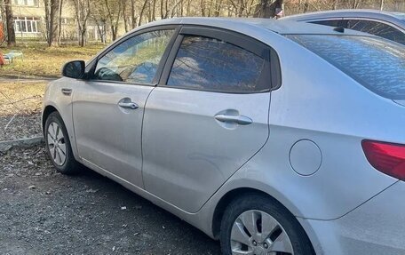 KIA Rio III рестайлинг, 2011 год, 400 000 рублей, 3 фотография