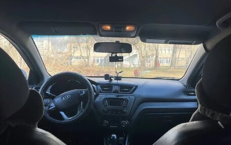 KIA Rio III рестайлинг, 2011 год, 400 000 рублей, 5 фотография