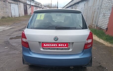 Skoda Fabia II, 2011 год, 500 000 рублей, 3 фотография