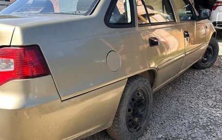 Daewoo Nexia I рестайлинг, 2011 год, 150 000 рублей, 3 фотография