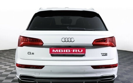 Audi Q5, 2017 год, 2 700 000 рублей, 6 фотография