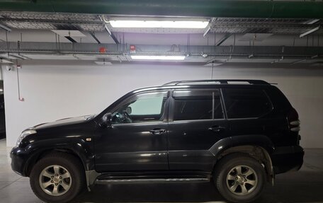 Toyota Land Cruiser Prado 120 рестайлинг, 2004 год, 2 200 000 рублей, 4 фотография