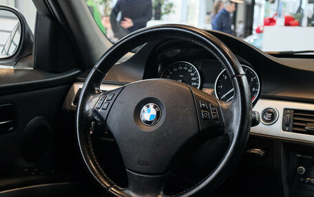 BMW 3 серия, 2011 год, 1 200 000 рублей, 10 фотография