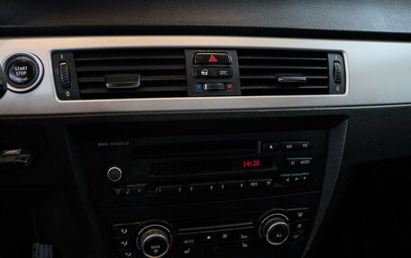 BMW 3 серия, 2011 год, 1 200 000 рублей, 12 фотография