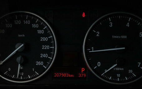 BMW 3 серия, 2011 год, 1 200 000 рублей, 16 фотография