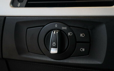 BMW 3 серия, 2011 год, 1 200 000 рублей, 15 фотография