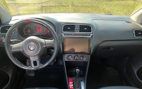 Volkswagen Polo VI (EU Market), 2011 год, 650 000 рублей, 6 фотография