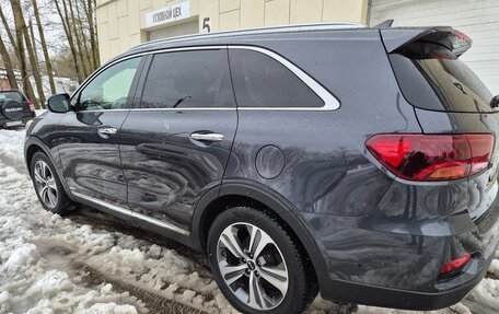 KIA Sorento III Prime рестайлинг, 2018 год, 2 999 999 рублей, 3 фотография