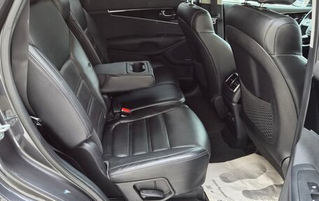 KIA Sorento III Prime рестайлинг, 2018 год, 2 999 999 рублей, 20 фотография