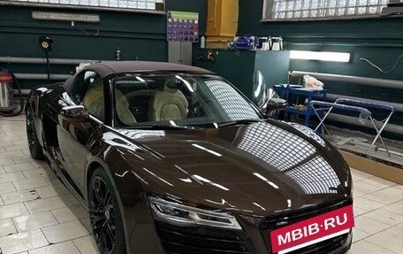 Audi R8, 2013 год, 8 900 000 рублей, 7 фотография
