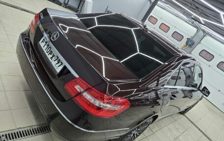 Mercedes-Benz E-Класс, 2011 год, 1 550 000 рублей, 2 фотография
