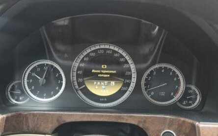 Mercedes-Benz E-Класс, 2011 год, 1 550 000 рублей, 7 фотография