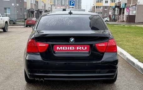 BMW 3 серия, 2011 год, 1 550 000 рублей, 5 фотография
