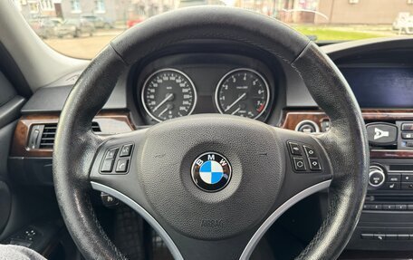 BMW 3 серия, 2011 год, 1 550 000 рублей, 16 фотография
