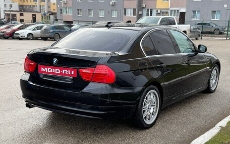 BMW 3 серия, 2011 год, 1 550 000 рублей, 4 фотография