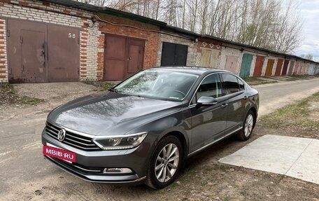 Volkswagen Passat B8 рестайлинг, 2015 год, 2 150 000 рублей, 3 фотография