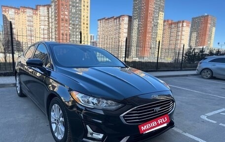 Ford Fusion (North America) II, 2020 год, 1 450 000 рублей, 4 фотография