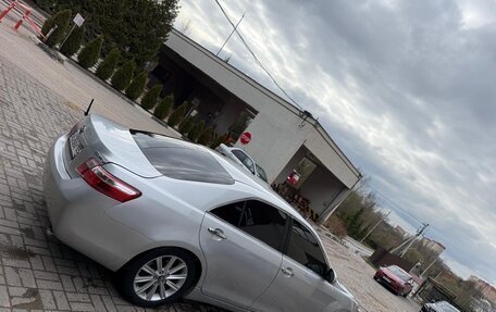 Toyota Camry, 2010 год, 860 000 рублей, 3 фотография