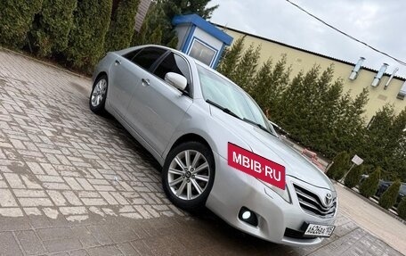 Toyota Camry, 2010 год, 860 000 рублей, 6 фотография
