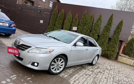 Toyota Camry, 2010 год, 860 000 рублей, 5 фотография