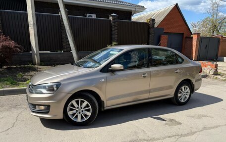Volkswagen Polo VI (EU Market), 2015 год, 1 198 000 рублей, 3 фотография