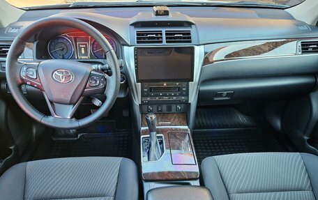 Toyota Camry, 2016 год, 2 100 000 рублей, 6 фотография