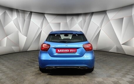 Mercedes-Benz A-Класс, 2015 год, 1 547 000 рублей, 8 фотография