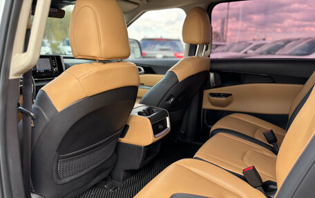 KIA Carnival, 2021 год, 3 825 000 рублей, 24 фотография