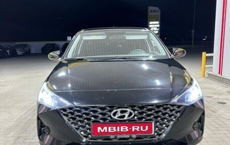 Hyundai Solaris II рестайлинг, 2021 год, 1 380 000 рублей, 1 фотография