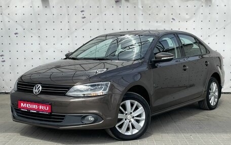 Volkswagen Jetta VI, 2012 год, 999 000 рублей, 1 фотография