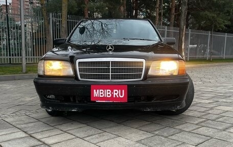Mercedes-Benz C-Класс, 1998 год, 305 000 рублей, 2 фотография