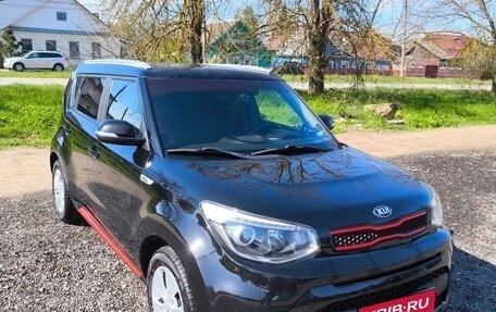 KIA Soul II рестайлинг, 2018 год, 1 835 000 рублей, 2 фотография