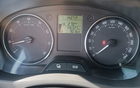 Skoda Fabia II, 2012 год, 800 000 рублей, 11 фотография