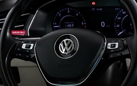 Volkswagen Passat B8 рестайлинг, 2019 год, 2 499 000 рублей, 13 фотография