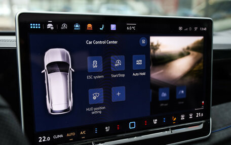 Volkswagen Tiguan, 2024 год, 4 599 000 рублей, 17 фотография