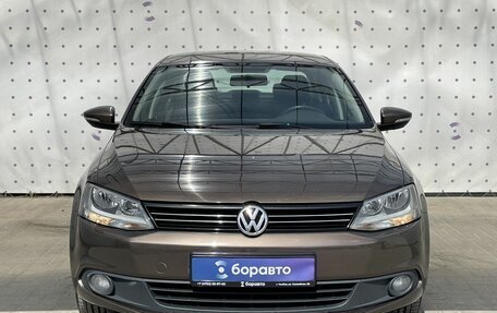 Volkswagen Jetta VI, 2012 год, 999 000 рублей, 2 фотография