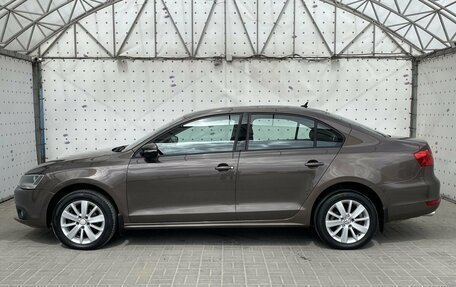 Volkswagen Jetta VI, 2012 год, 999 000 рублей, 7 фотография