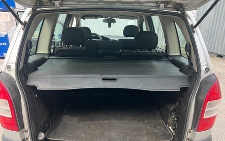 Opel Zafira A рестайлинг, 2004 год, 290 000 рублей, 1 фотография