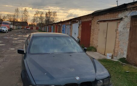 BMW 5 серия, 1996 год, 250 000 рублей, 1 фотография