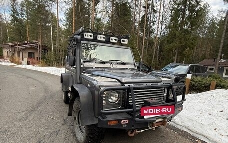 Land Rover Defender I, 2005 год, 5 000 000 рублей, 3 фотография