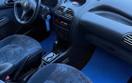 Peugeot 206, 2001 год, 300 000 рублей, 10 фотография