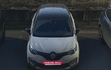 Renault Kaptur I рестайлинг, 2017 год, 1 350 000 рублей, 3 фотография