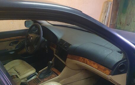 BMW 5 серия, 1996 год, 250 000 рублей, 7 фотография